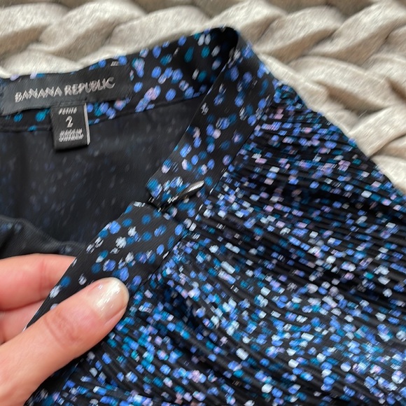 NWOT Delicate Pleated Mini Skirt - Picture 4 of 5